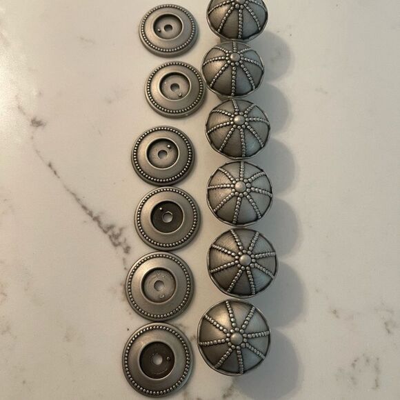 6 Silver Knobs with Backing - Picture 1 of 6